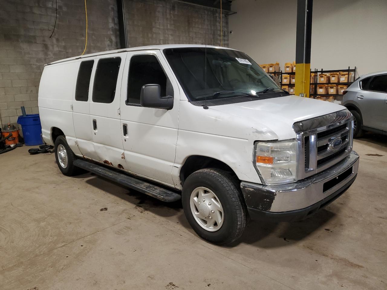 2009 FORD ECONOLINE E250 VAN photo 4