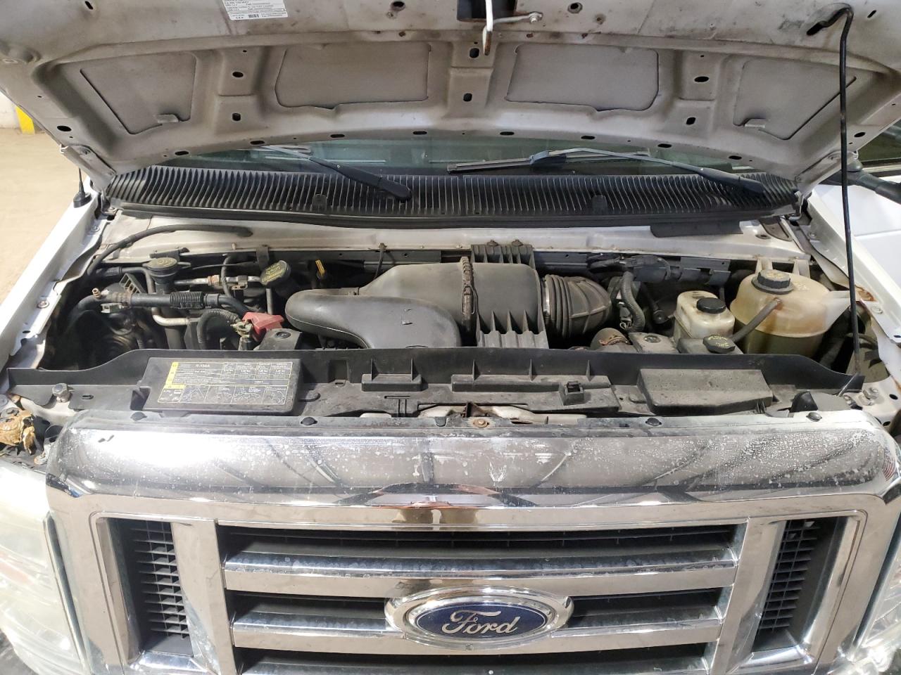 2009 FORD ECONOLINE E250 VAN photo 12