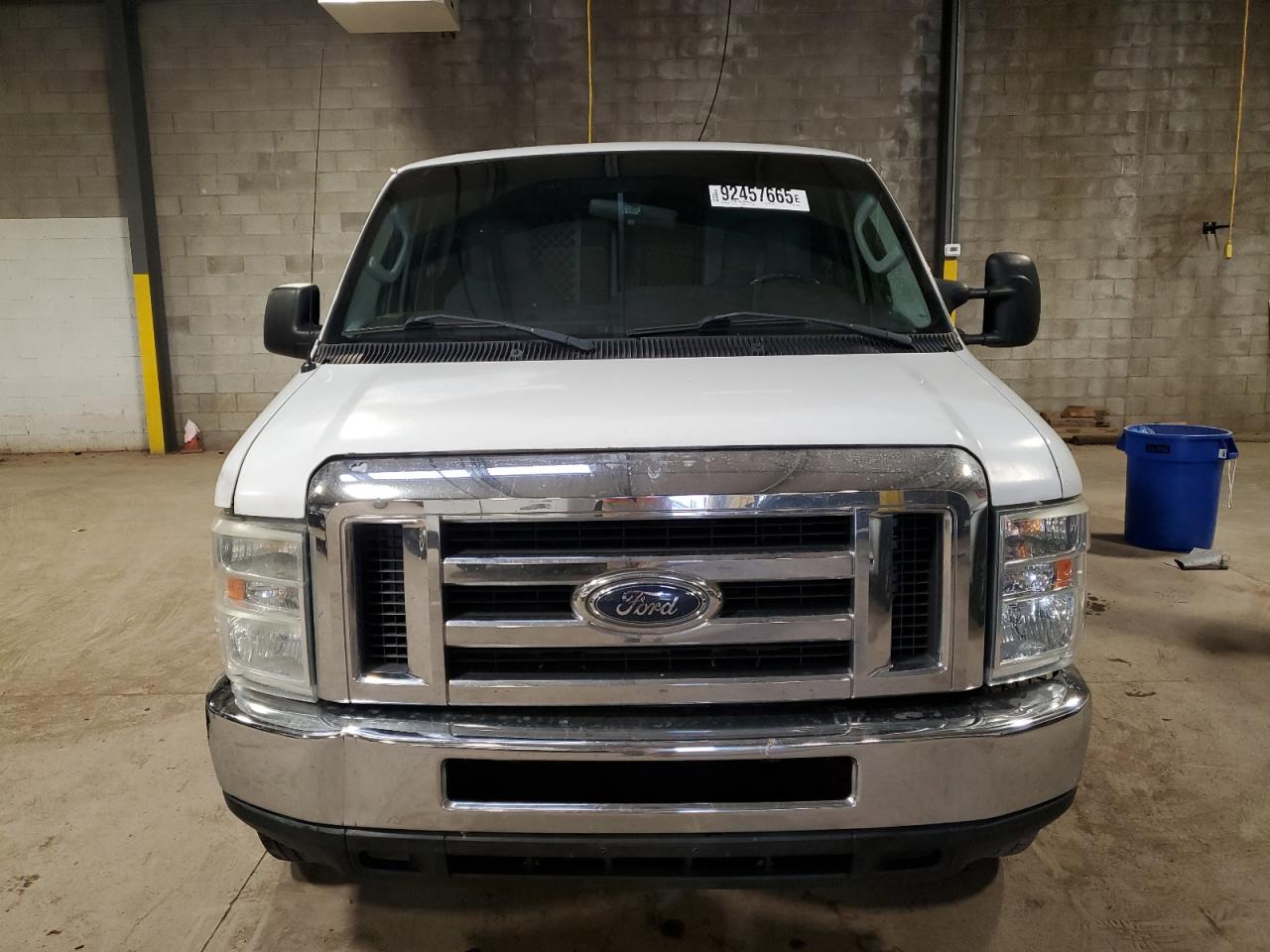 2009 FORD ECONOLINE E250 VAN photo 5