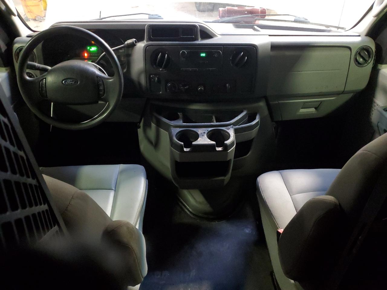 2009 FORD ECONOLINE E250 VAN photo 8