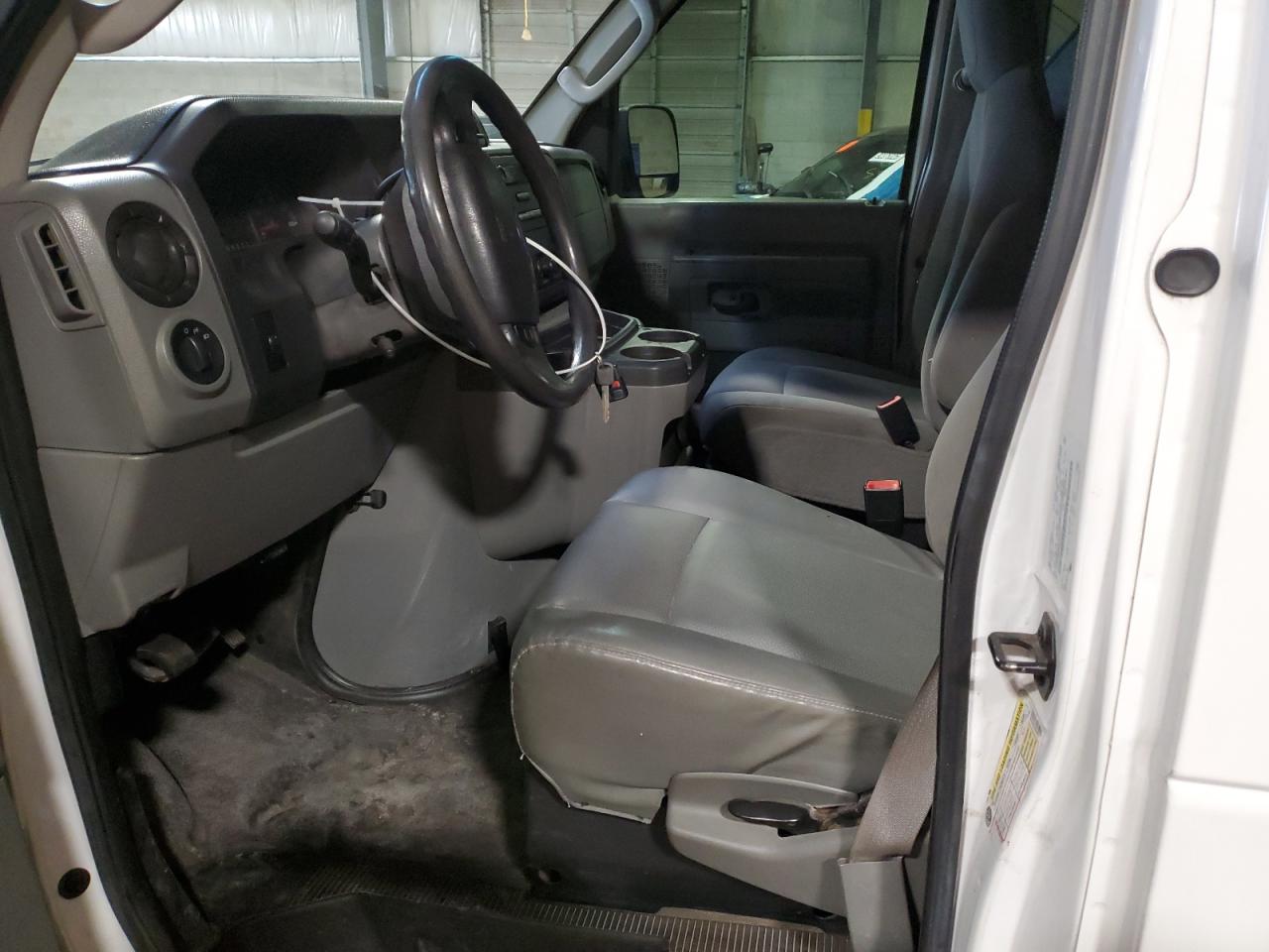 2009 FORD ECONOLINE E250 VAN photo 7