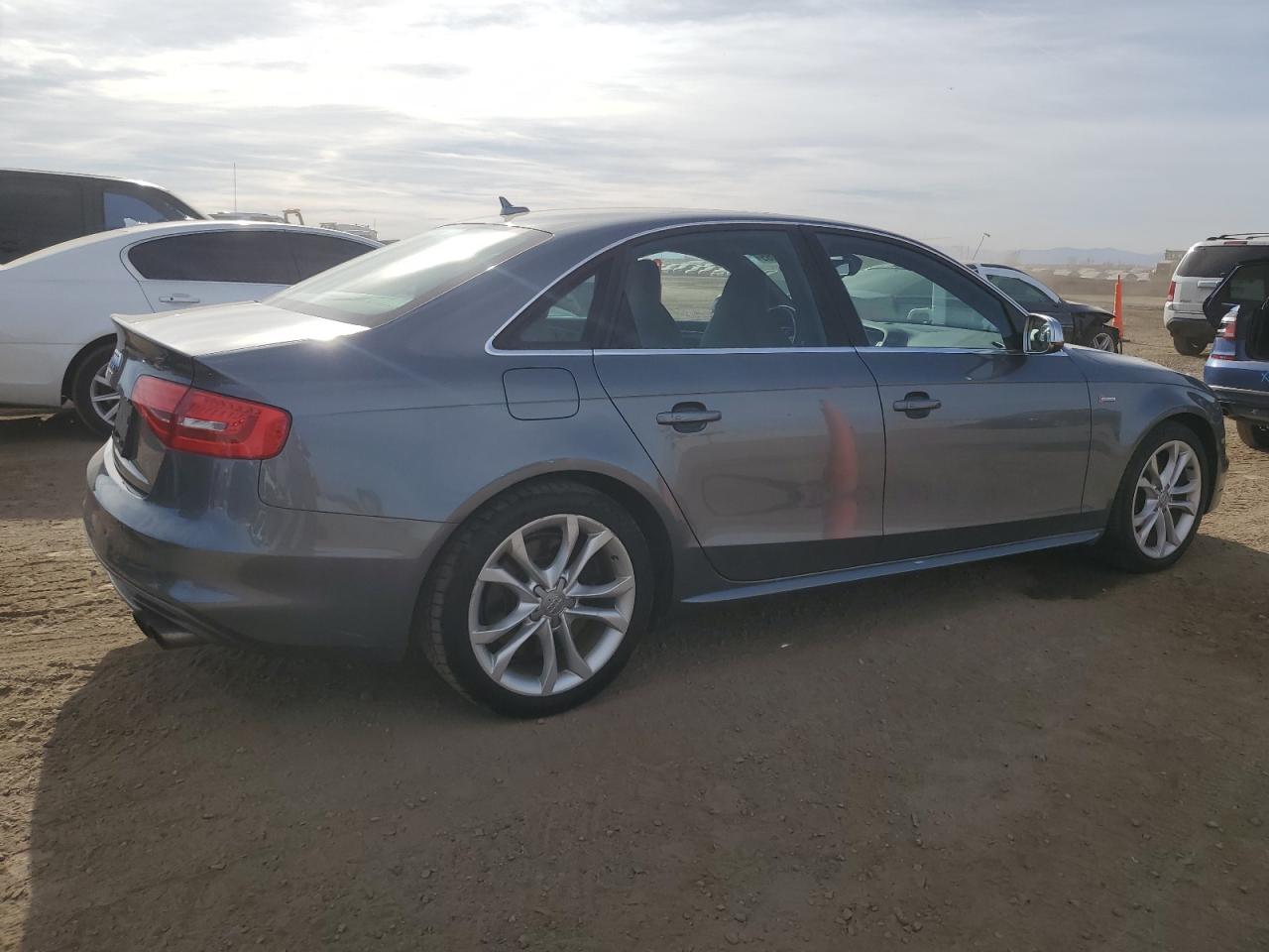 2013 AUDI S4 photo 3