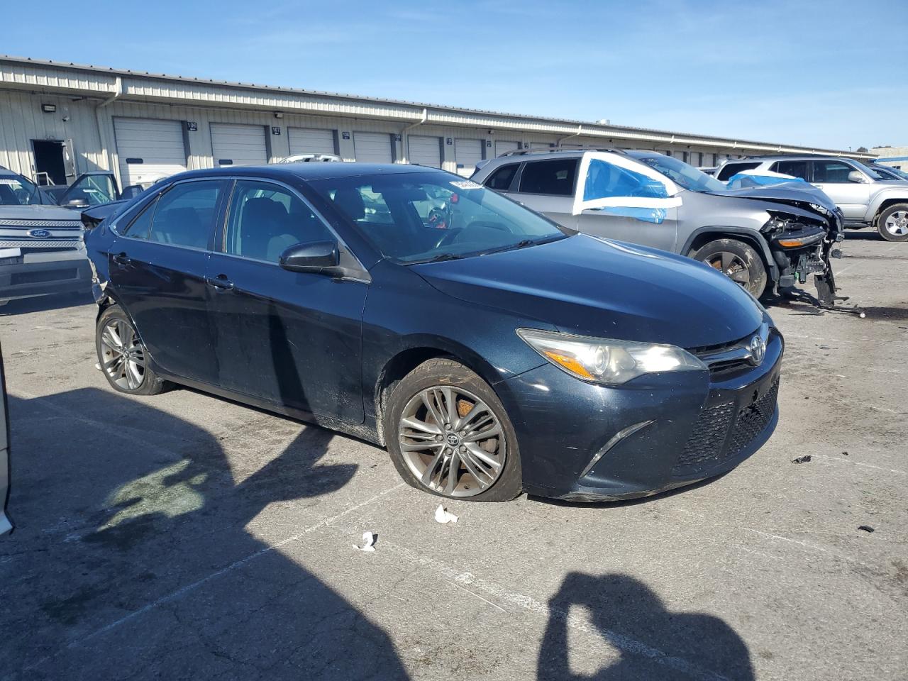 2015 TOYOTA CAMRY photo 7