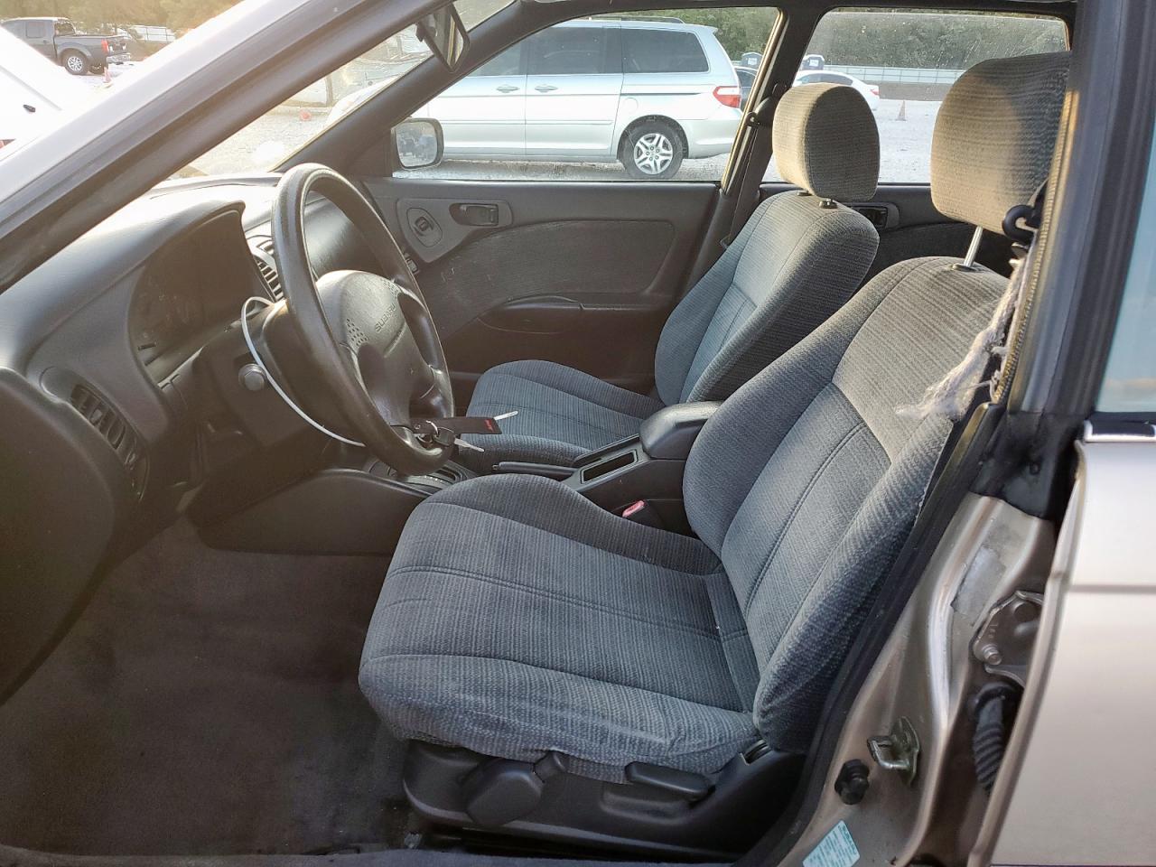 1999 SUBARU LEGACY L photo 19