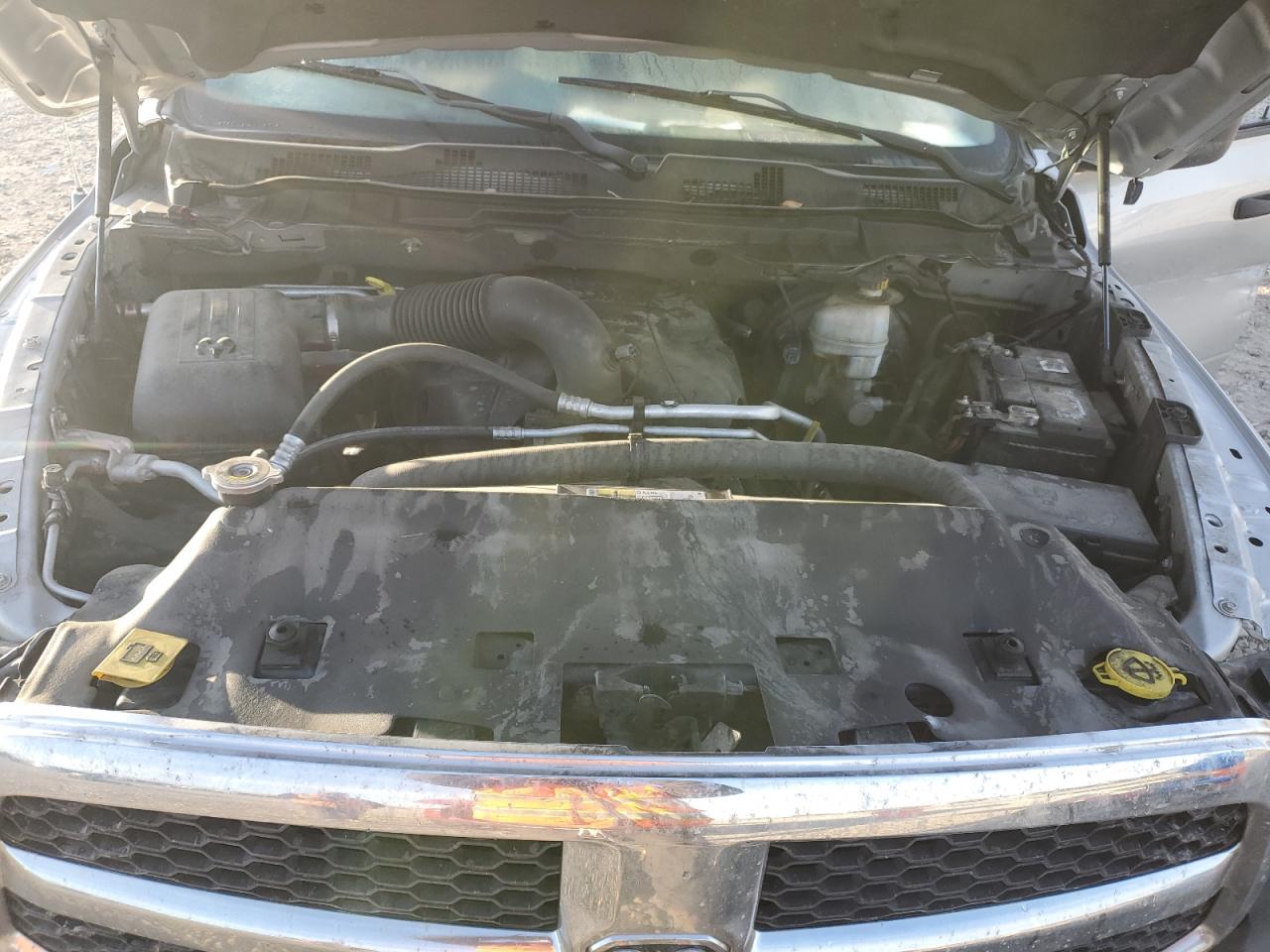 2013 RAM 1500 photo 21