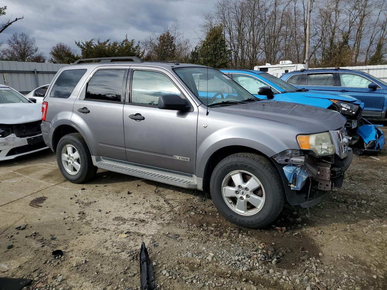 2008 FORD ESCAPE XLT photo 4