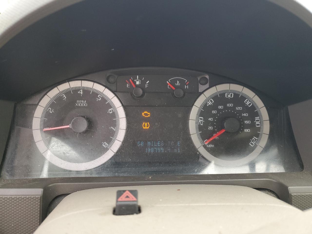 2008 FORD ESCAPE XLT photo 9