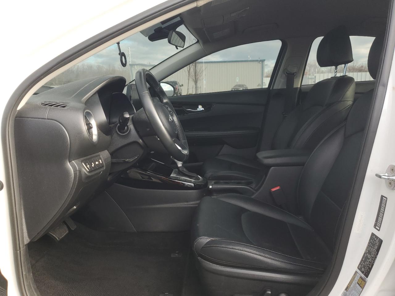 2019 KIA FORTE EX photo 13