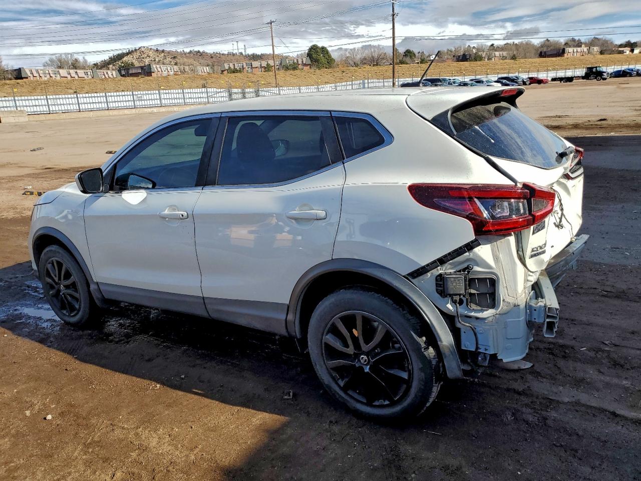 2020 NISSAN ROGUE SPORT S photo 2
