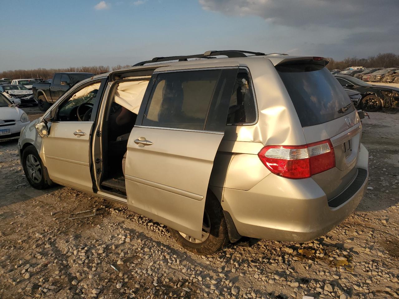 2005 HONDA ODYSSEY EXL photo 3