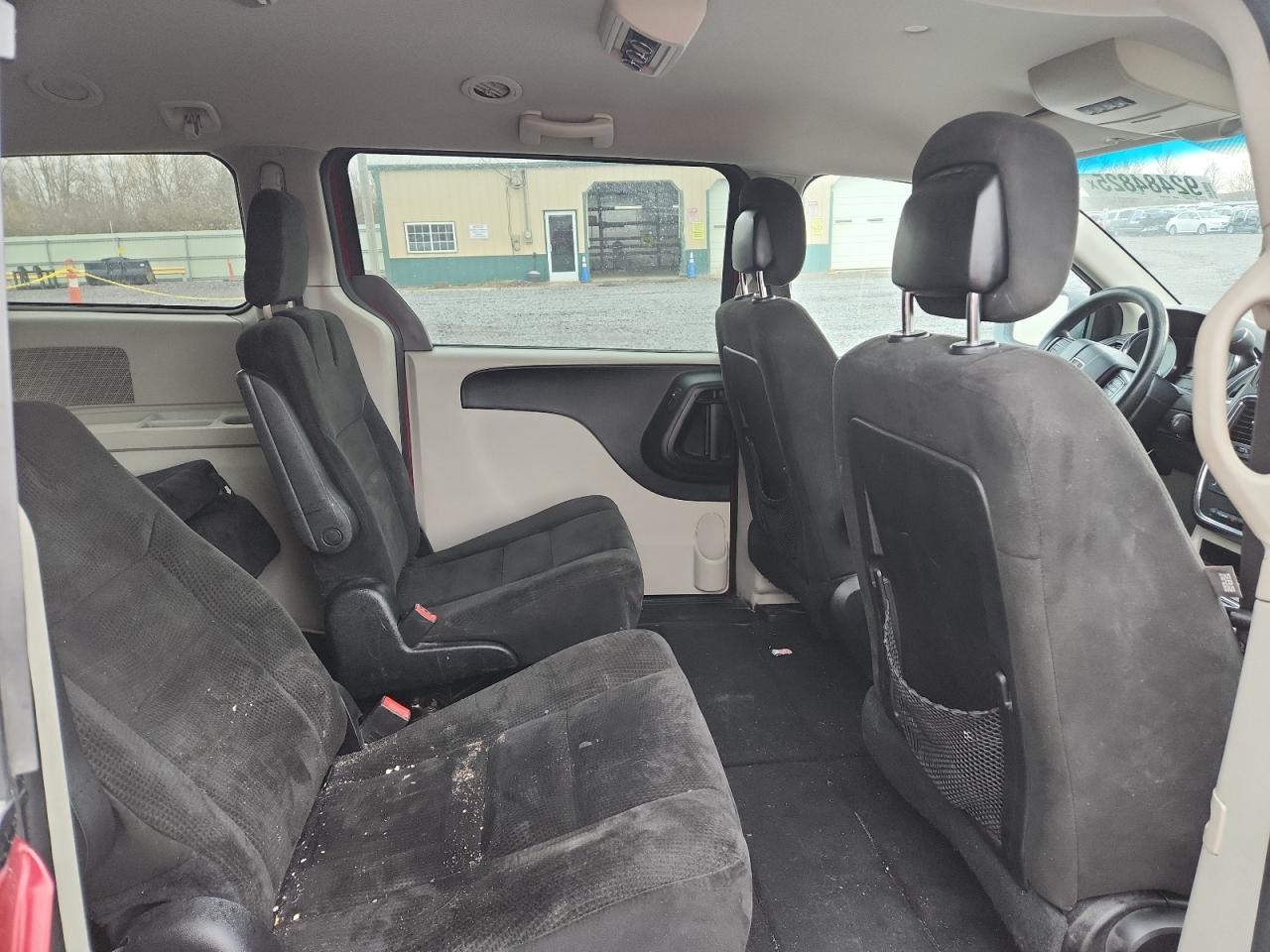 2015 DODGE GRAND CARAVAN SXT photo 11