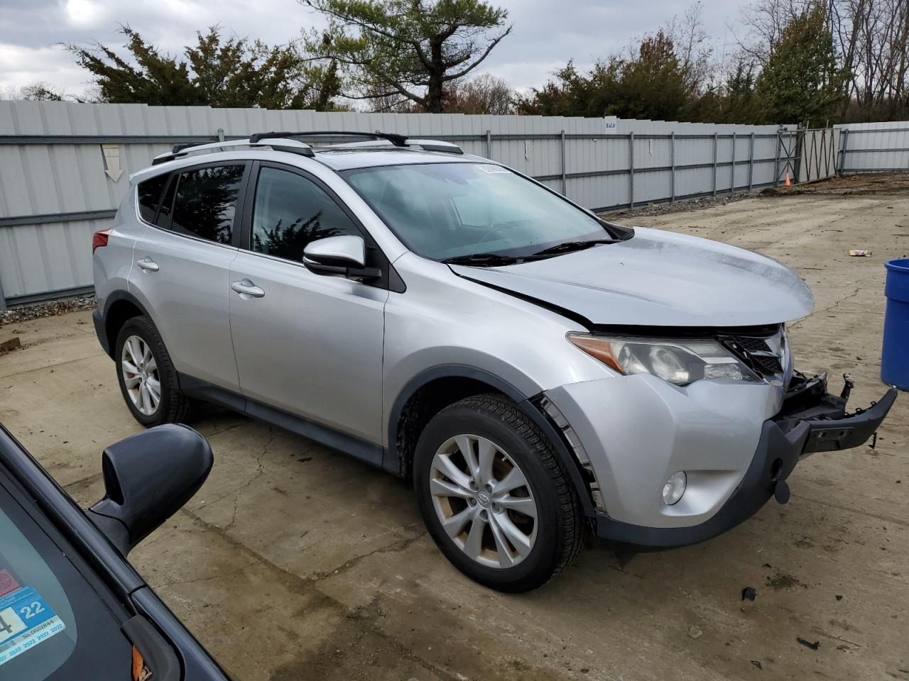 2014 TOYOTA RAV4 LIMITED photo 4