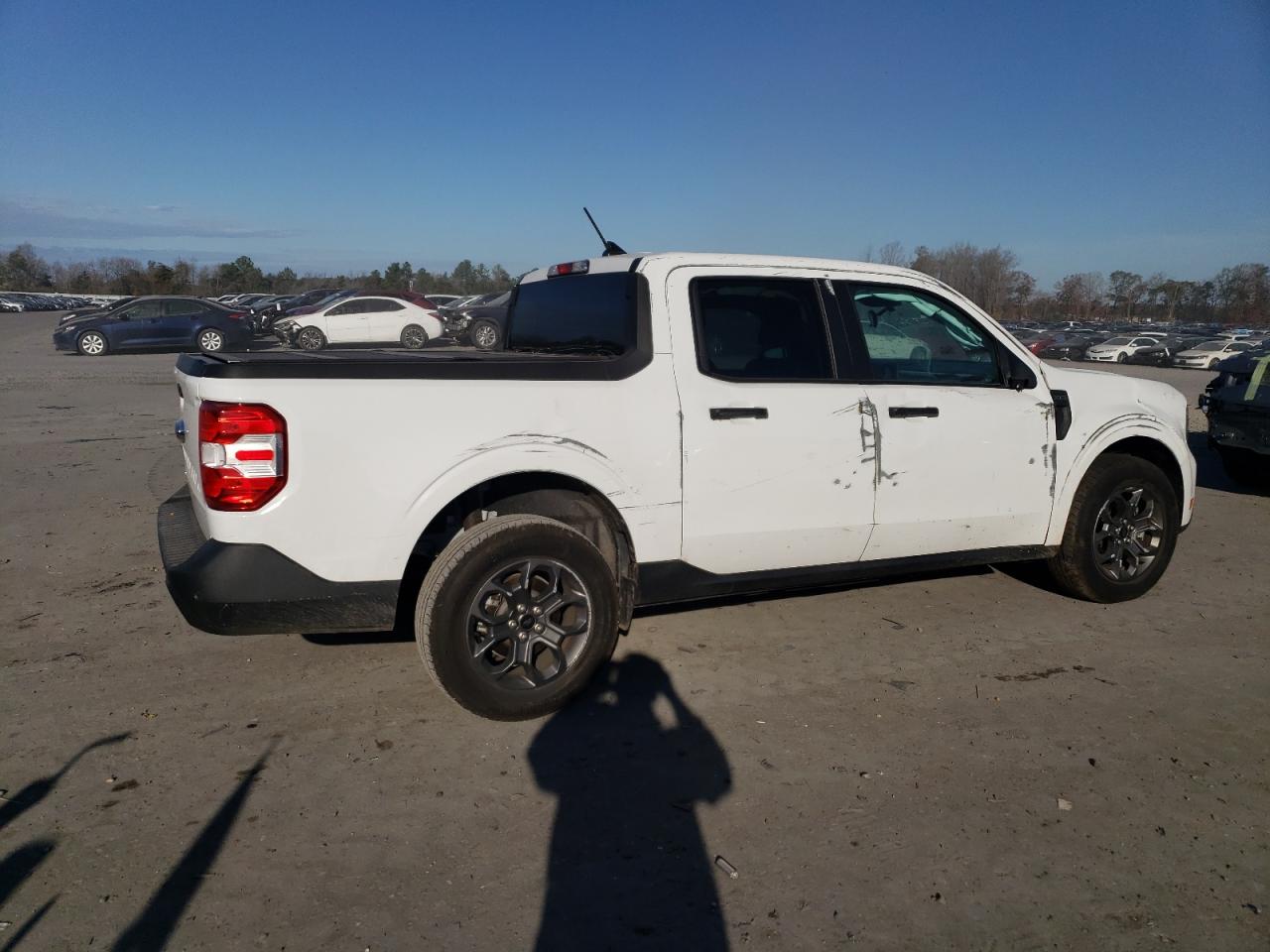2024 FORD MAVERICK XLT photo 3