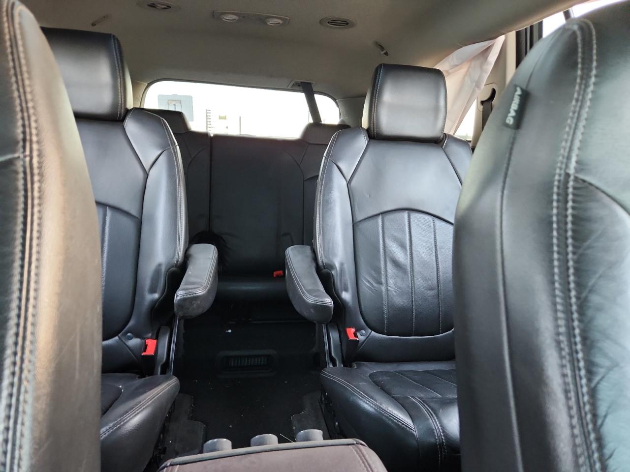 2016 BUICK ENCLAVE photo 10
