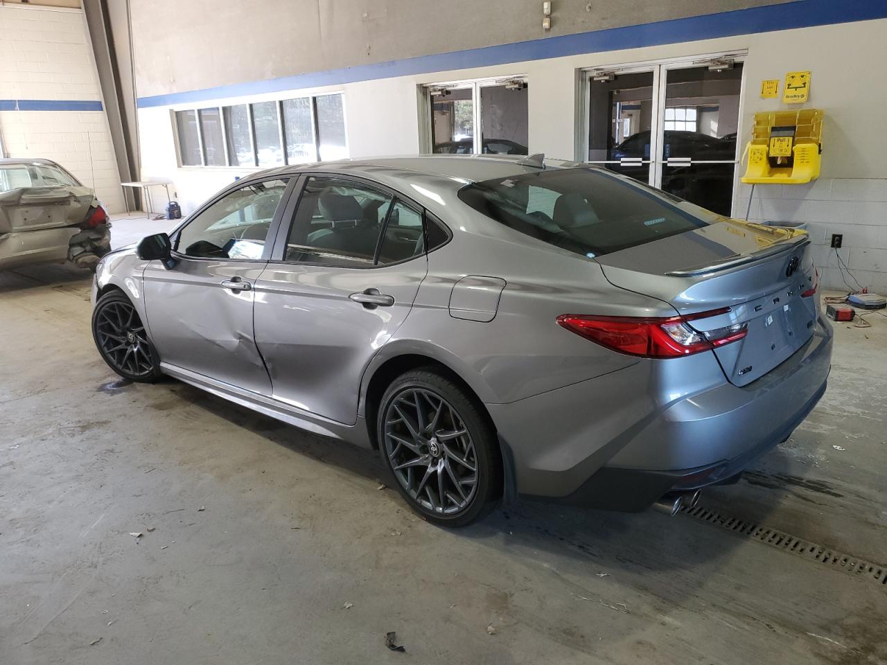 2025 TOYOTA CAMRY XSE photo 2