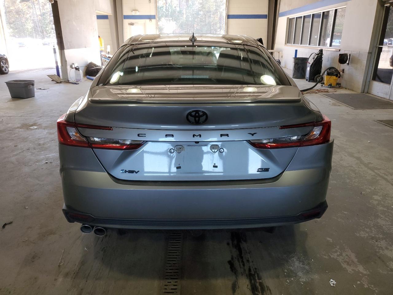 2025 TOYOTA CAMRY XSE photo 6