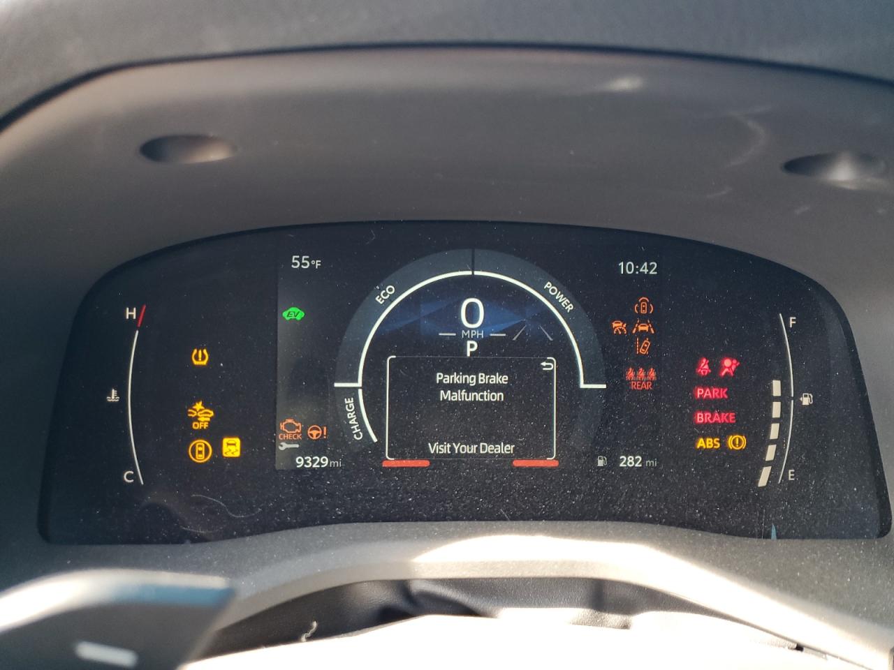 2025 TOYOTA CAMRY XSE photo 9