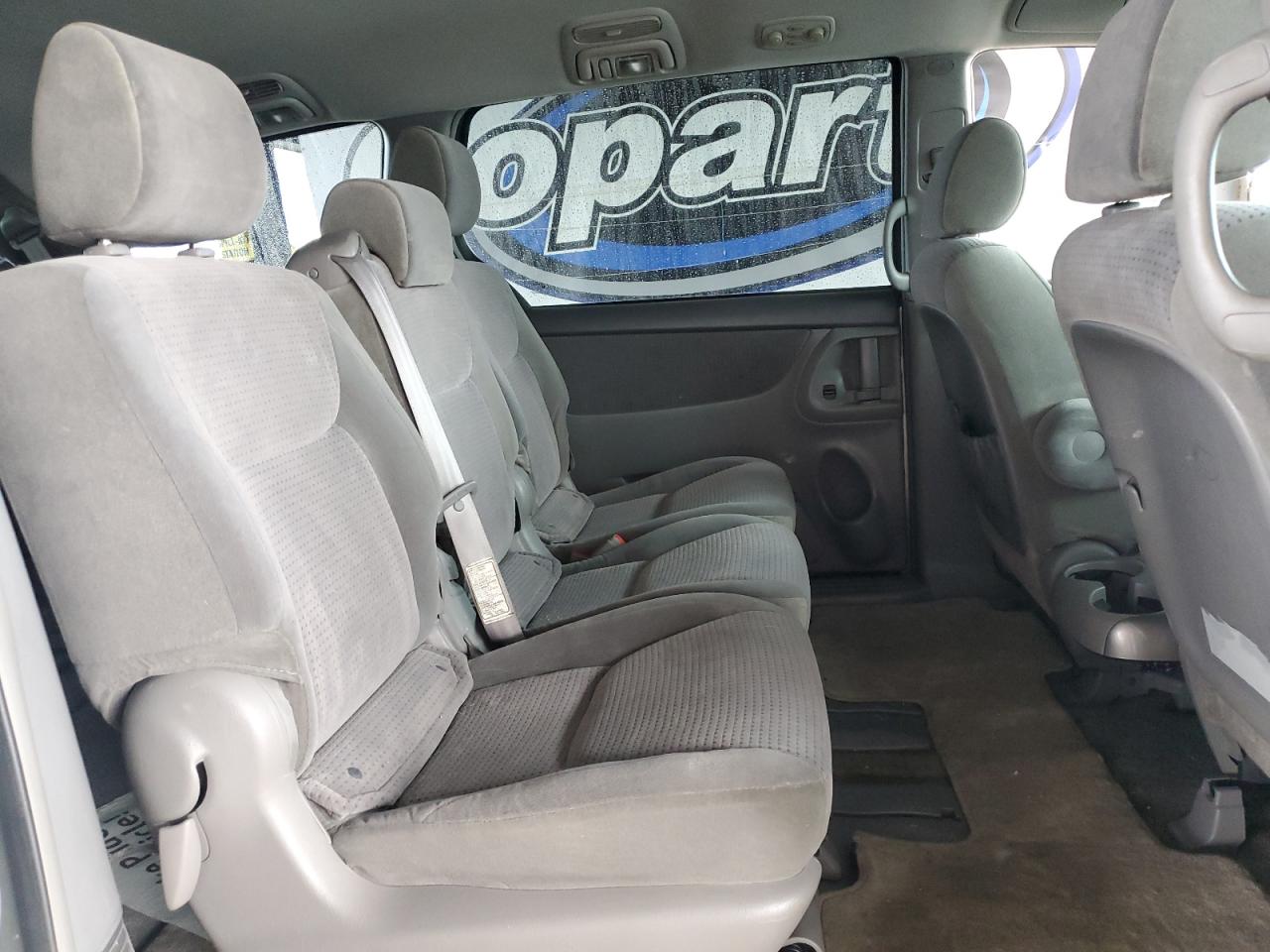 2006 TOYOTA SIENNA CE photo 10