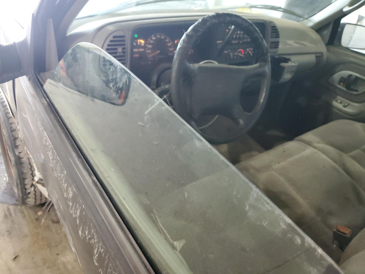 1996 CHEVROLET GMT-400 K1500 photo 15