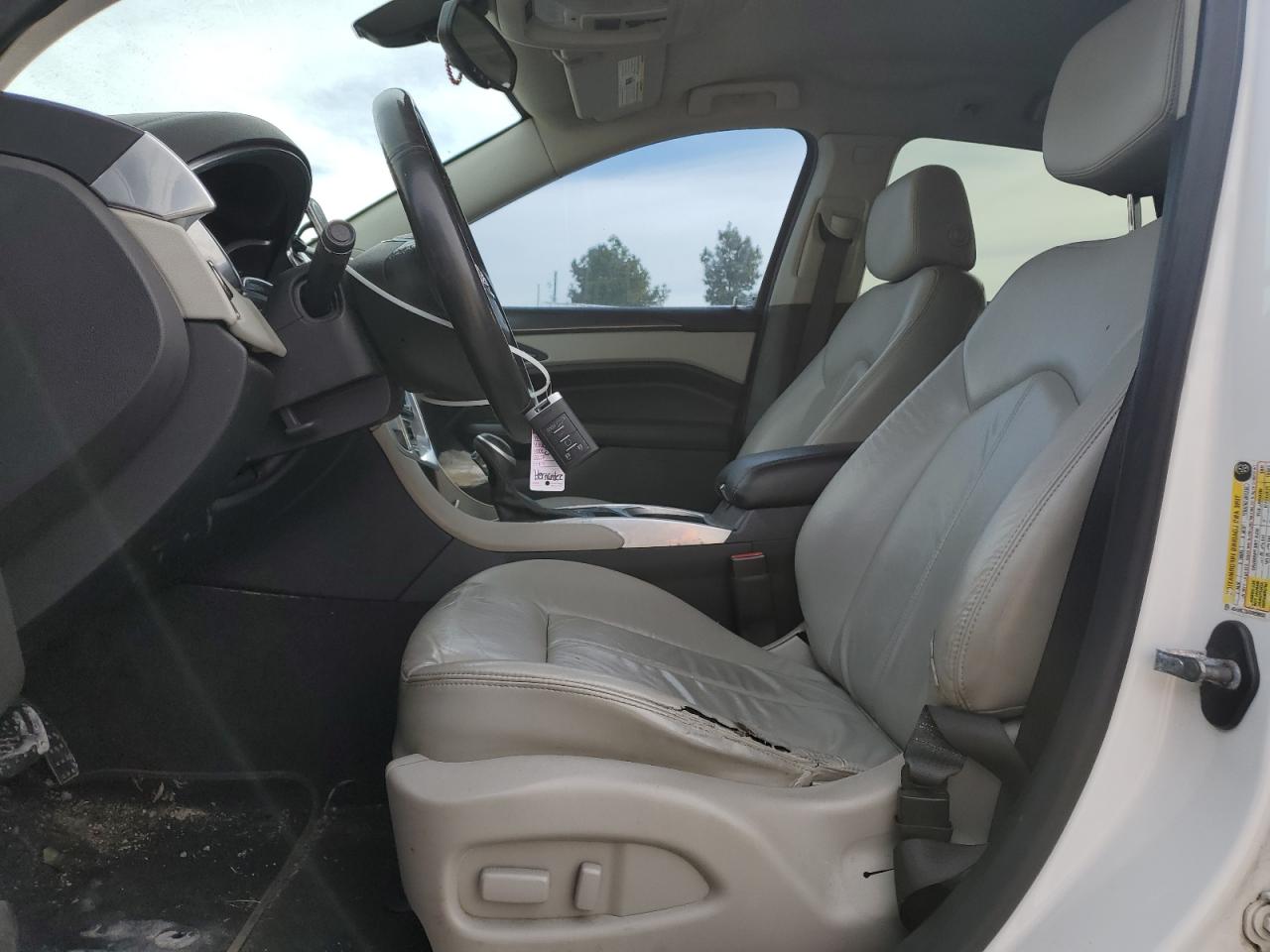 2013 CADILLAC SRX photo 7