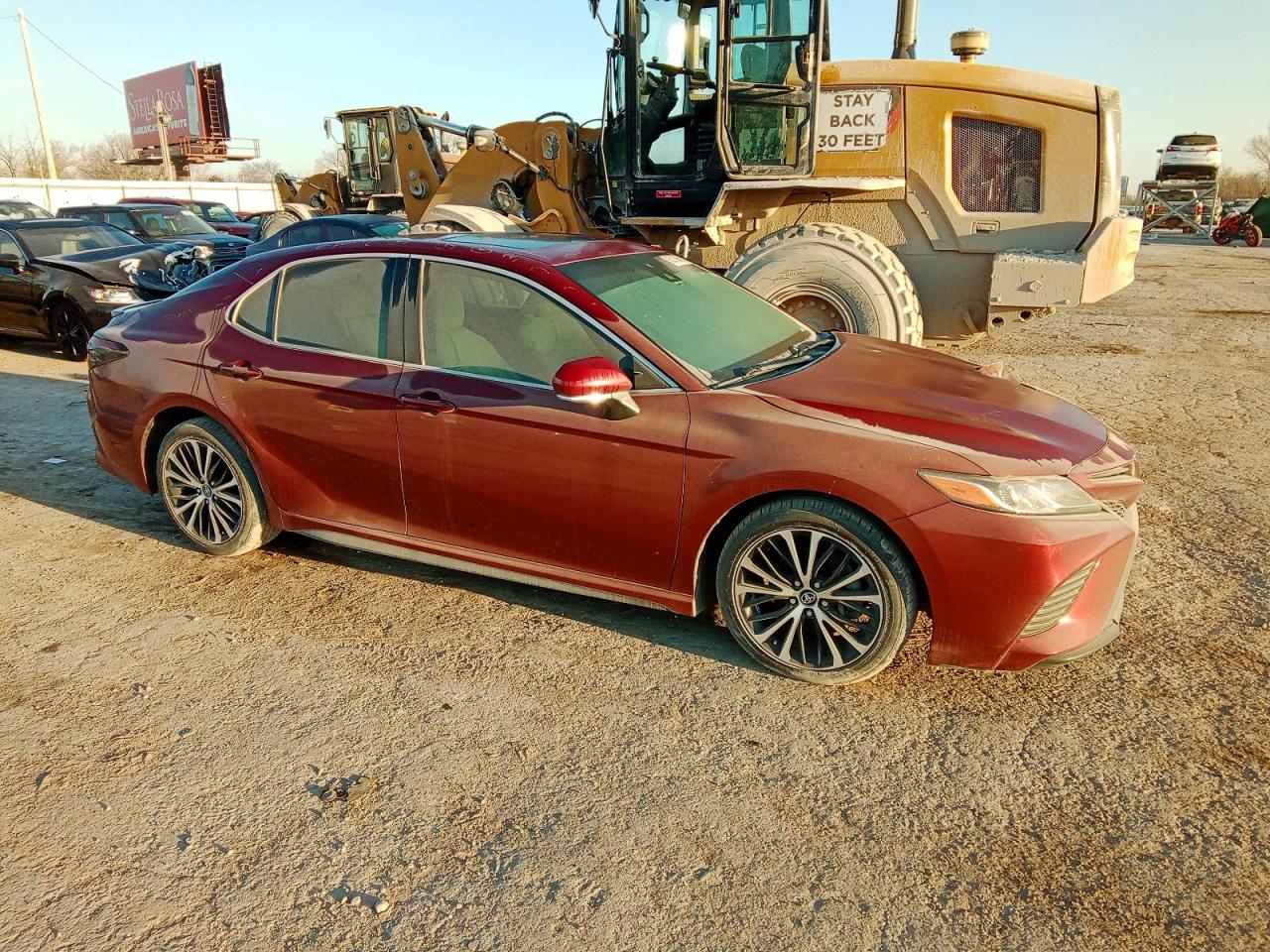 2018 TOYOTA CAMRY L photo 10