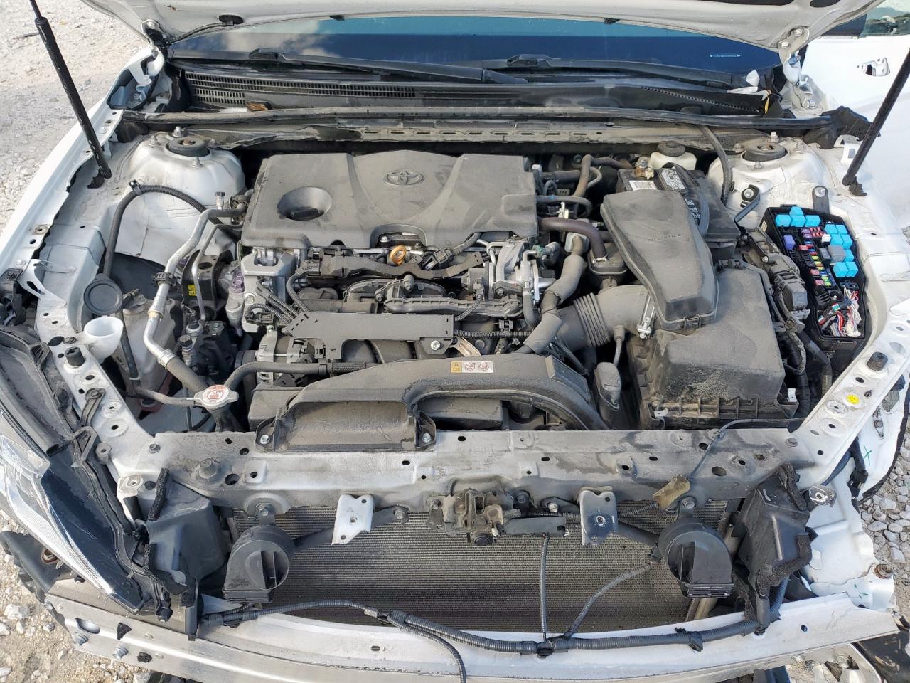 2018 TOYOTA CAMRY SE photo 31