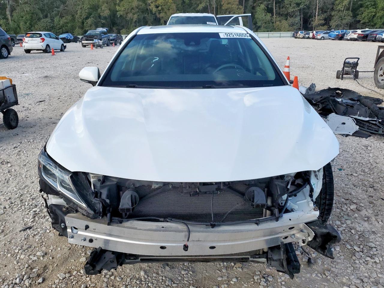 2018 TOYOTA CAMRY SE photo 13