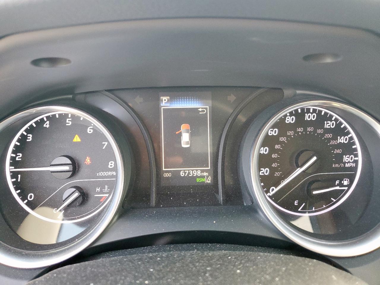 2018 TOYOTA CAMRY SE photo 25