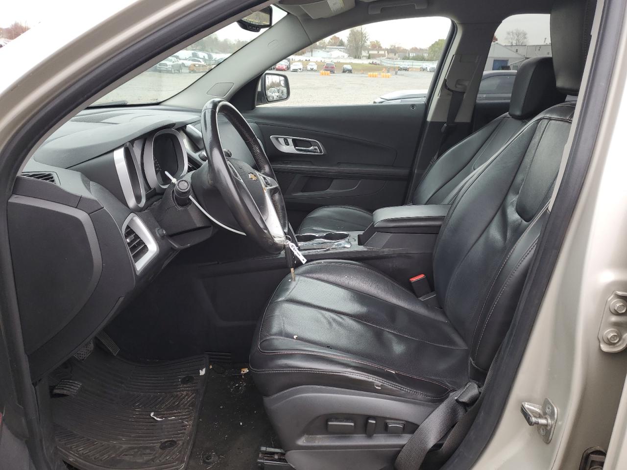 2014 CHEVROLET EQUINOX photo 13