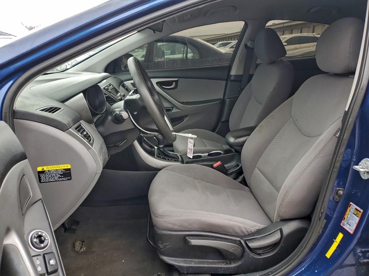 2016 HYUNDAI ELANTRA SE photo 13
