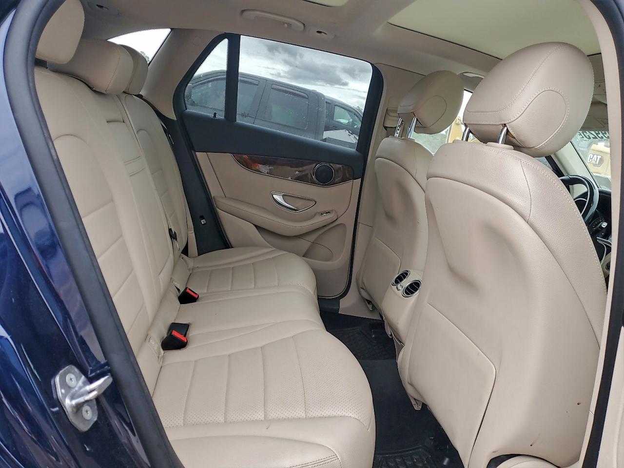 2017 MERCEDES-BENZ GLC 300 photo 21