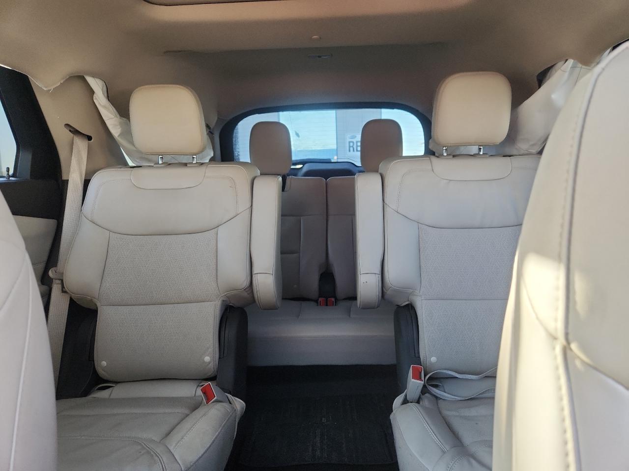 2023 FORD EXPLORER PLATINUM photo 19