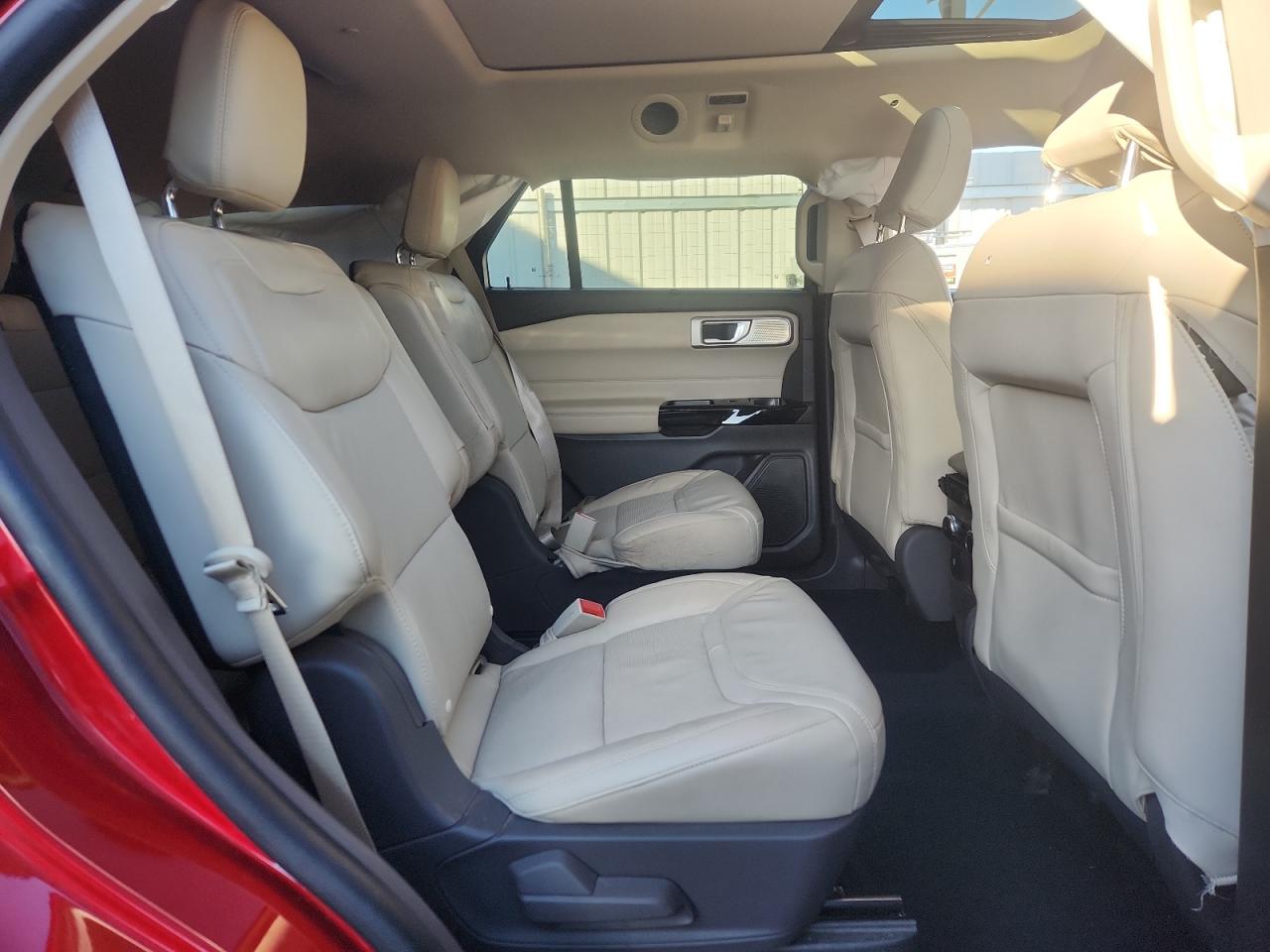 2023 FORD EXPLORER PLATINUM photo 21