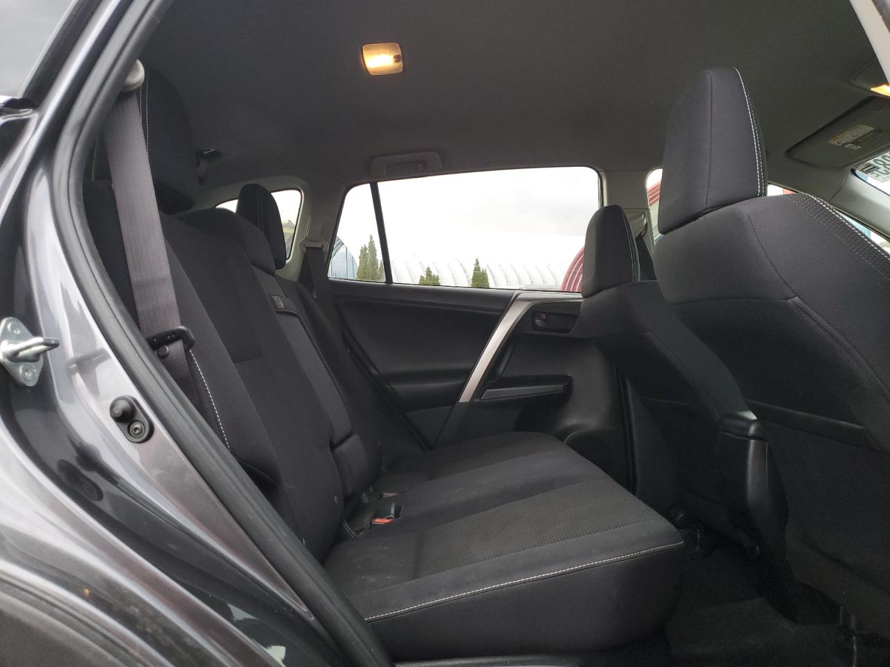 2018 TOYOTA RAV4 HV LE photo 21
