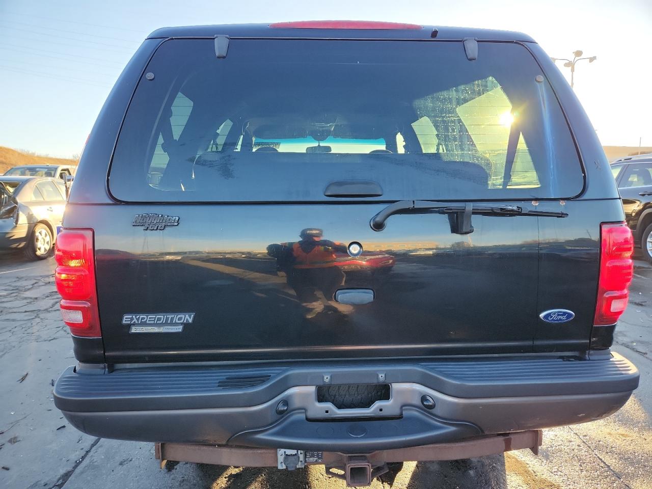 2002 FORD EXPEDITION XLT photo 16
