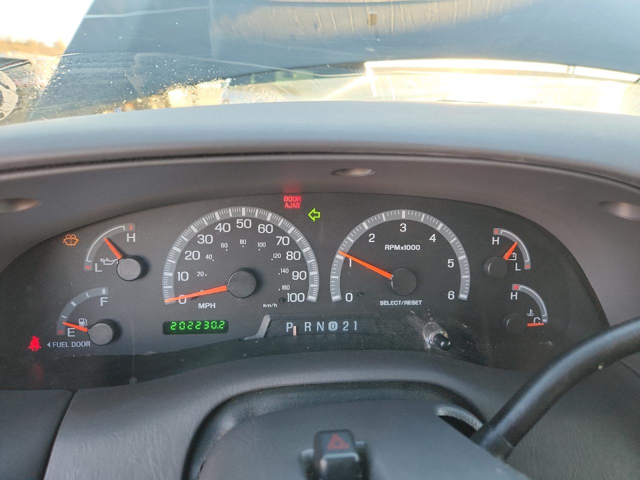 2002 FORD EXPEDITION XLT photo 25