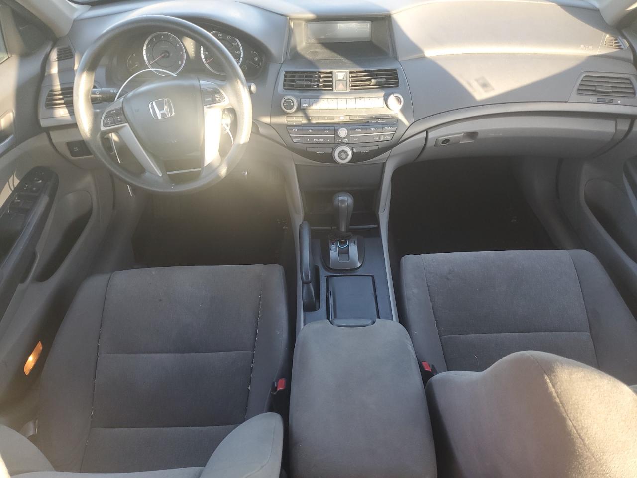 2010 HONDA ACCORD LX photo 15