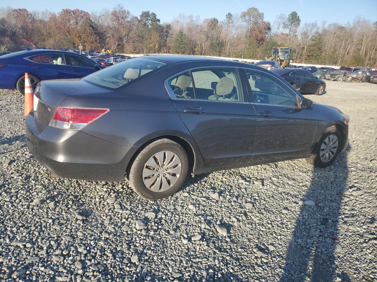 2010 HONDA ACCORD LX photo 5