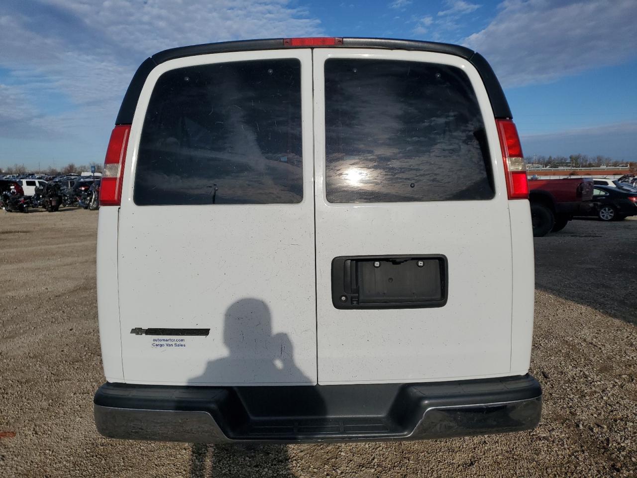 2019 CHEVROLET EXPRESS G3500 LT photo 6