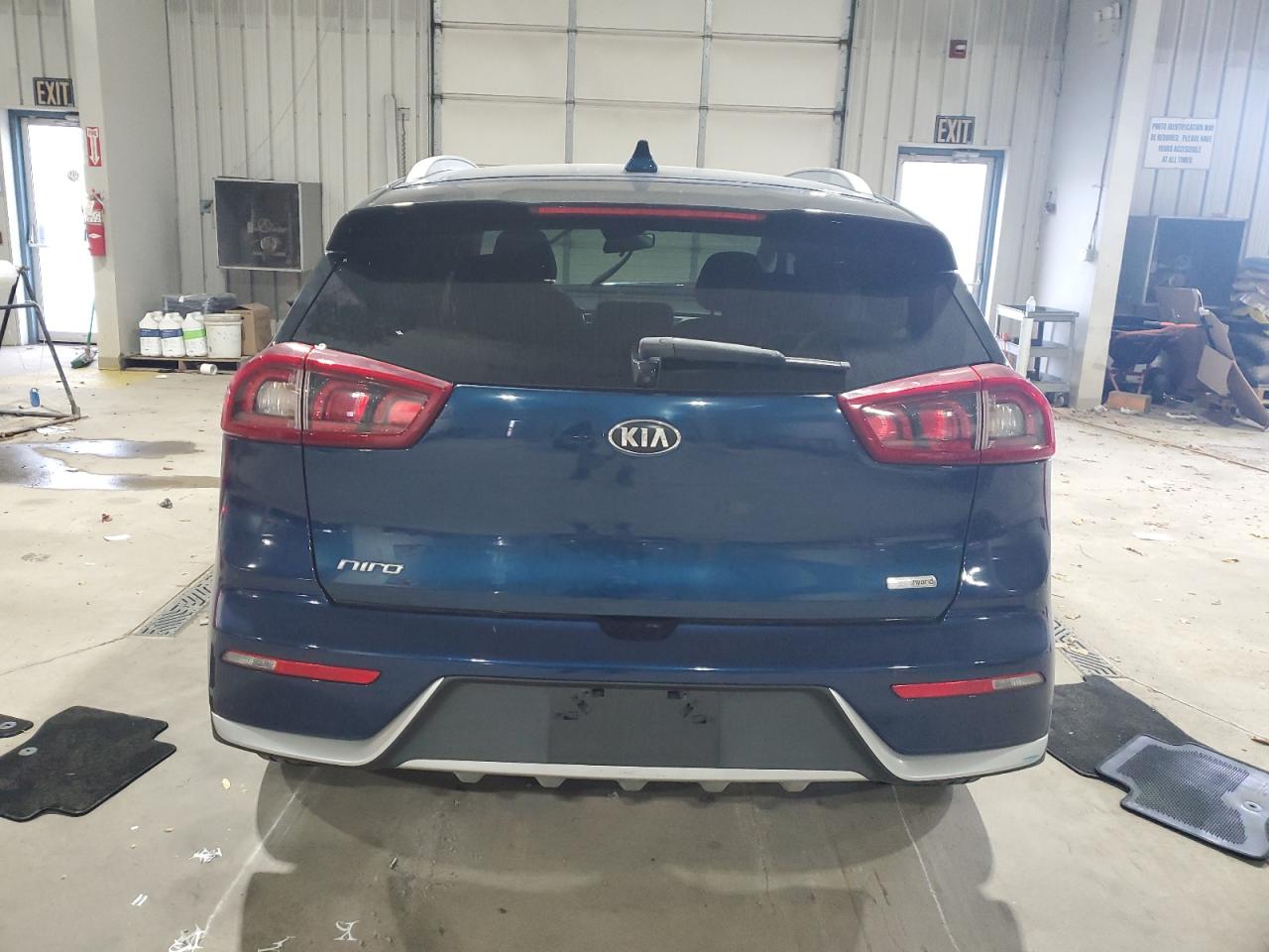2017 KIA NIRO FE photo 6