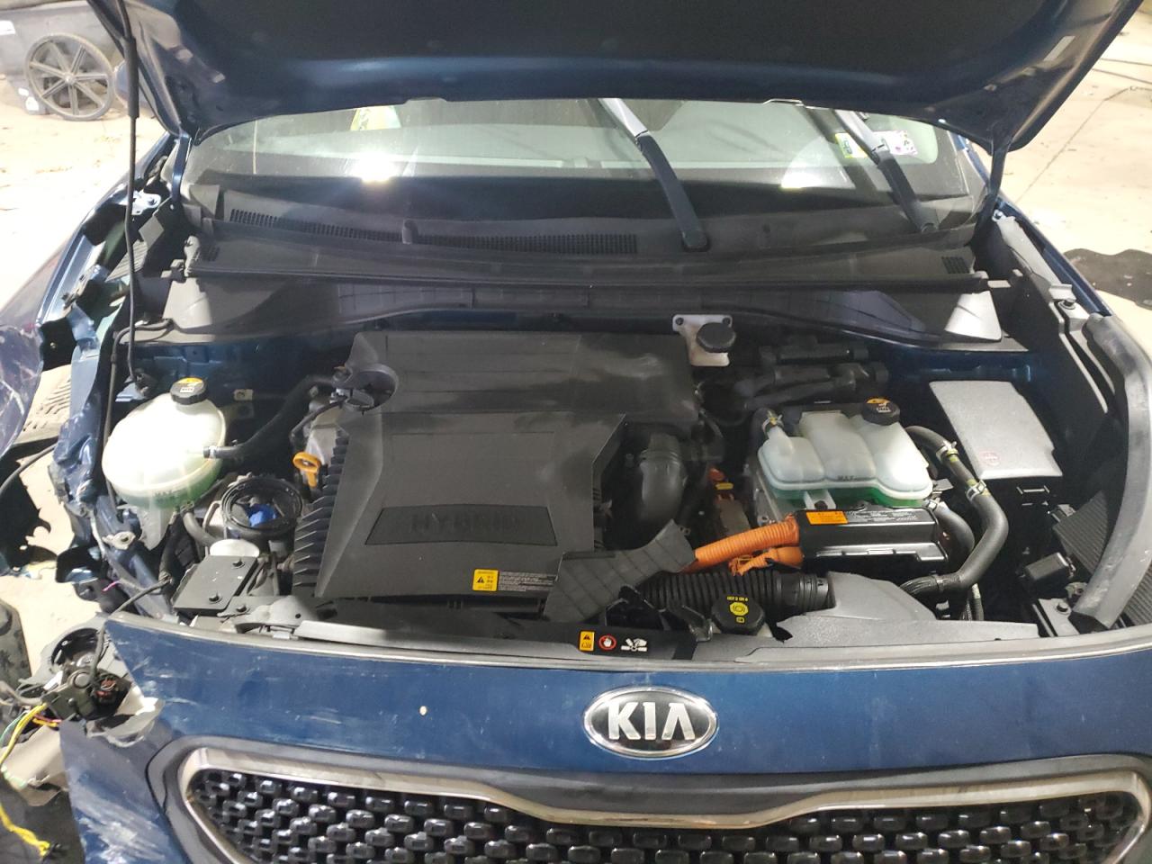2017 KIA NIRO FE photo 12