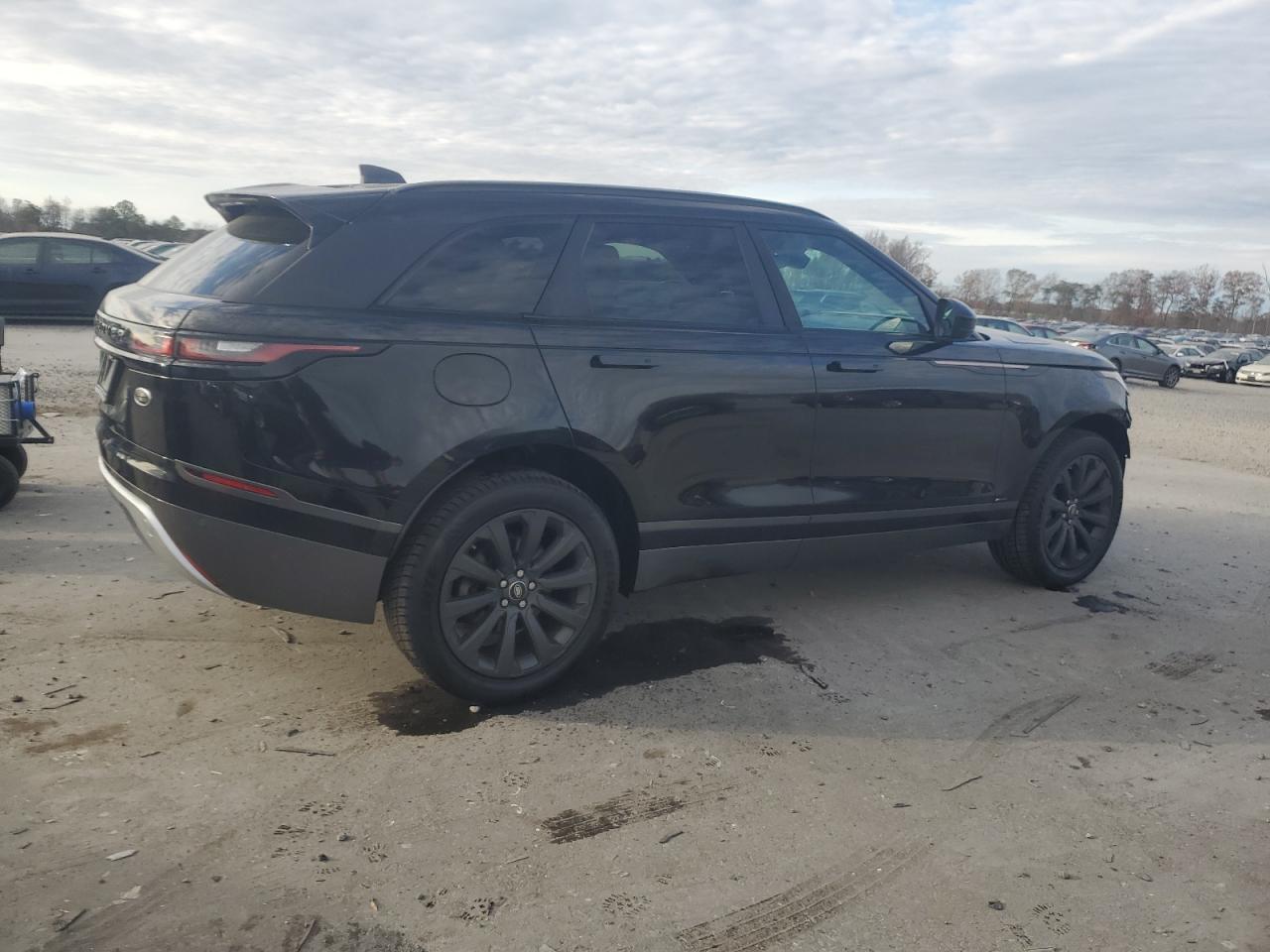 2018 LAND ROVER RANGE ROVER VELAR R-DYNAMIC SE photo 3