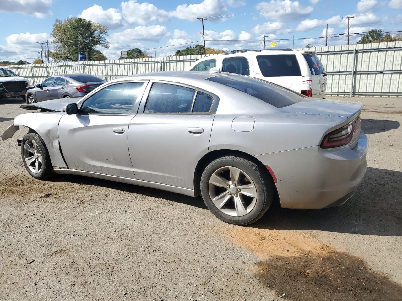 2016 DODGE CHARGER SXT photo 2