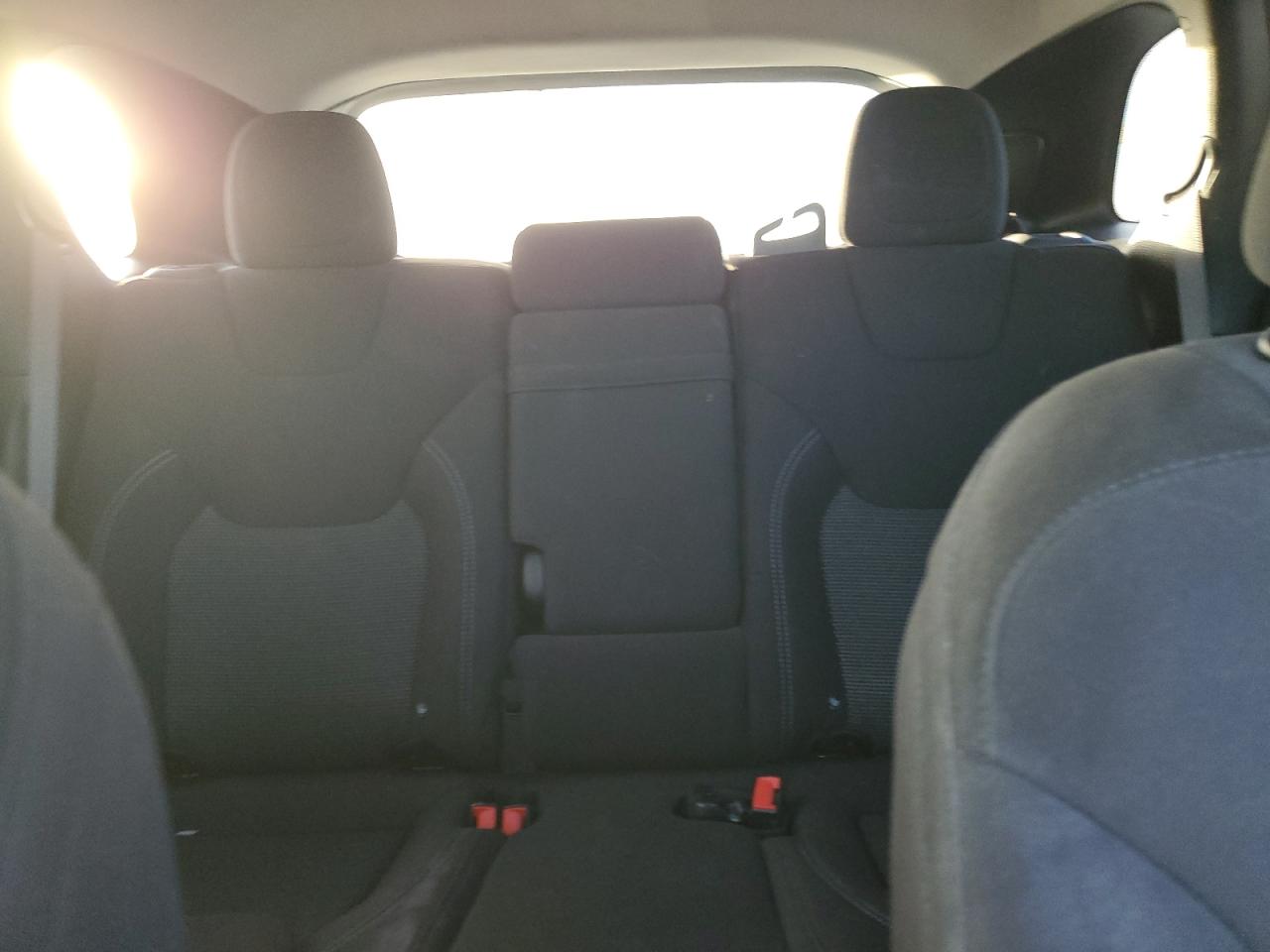 2019 JEEP CHEROKEE LATITUDE photo 19
