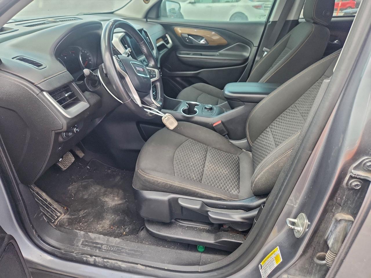 2020 GMC TERRAIN SLE photo 19