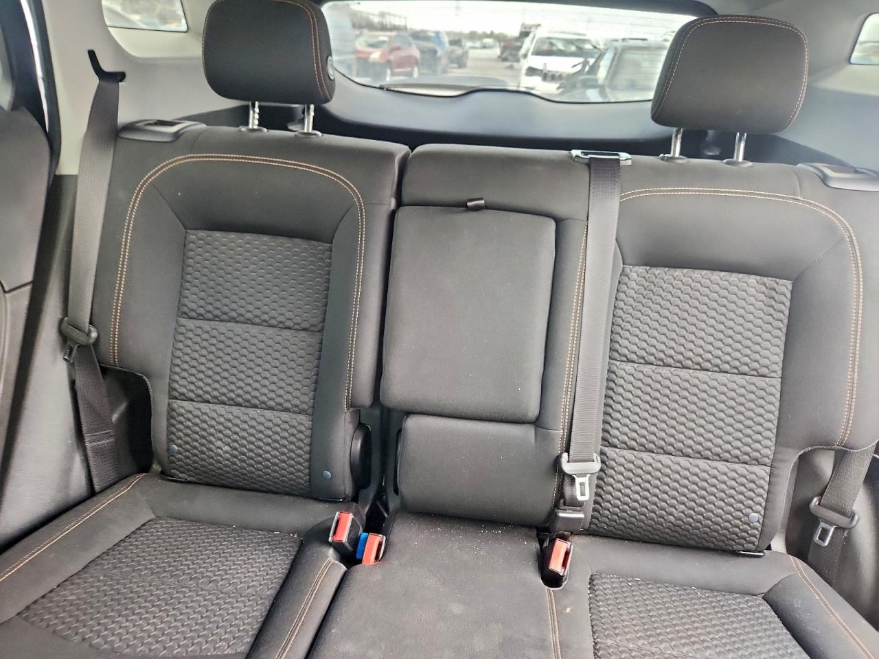 2020 GMC TERRAIN SLE photo 28