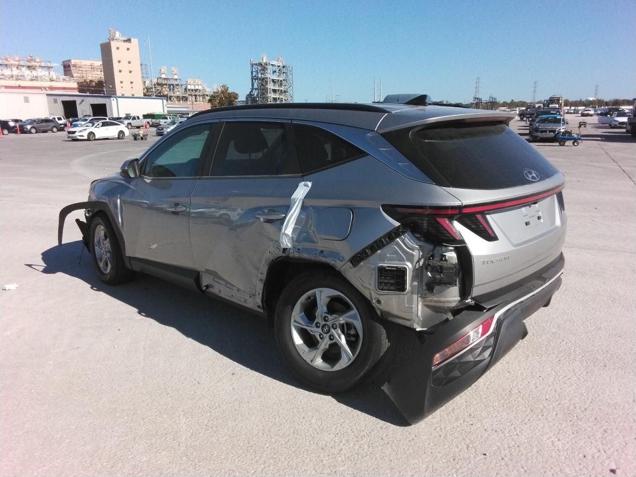 2022 HYUNDAI TUCSON SEL photo 2