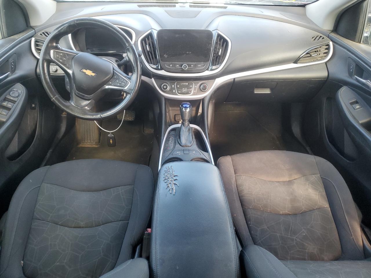 2017 CHEVROLET VOLT LT photo 8