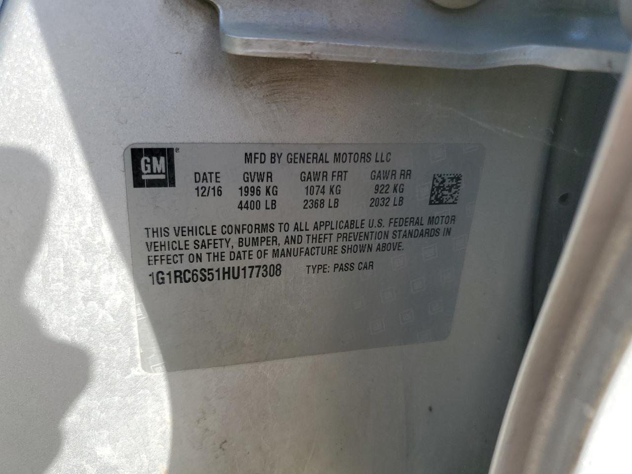2017 CHEVROLET VOLT LT photo 12