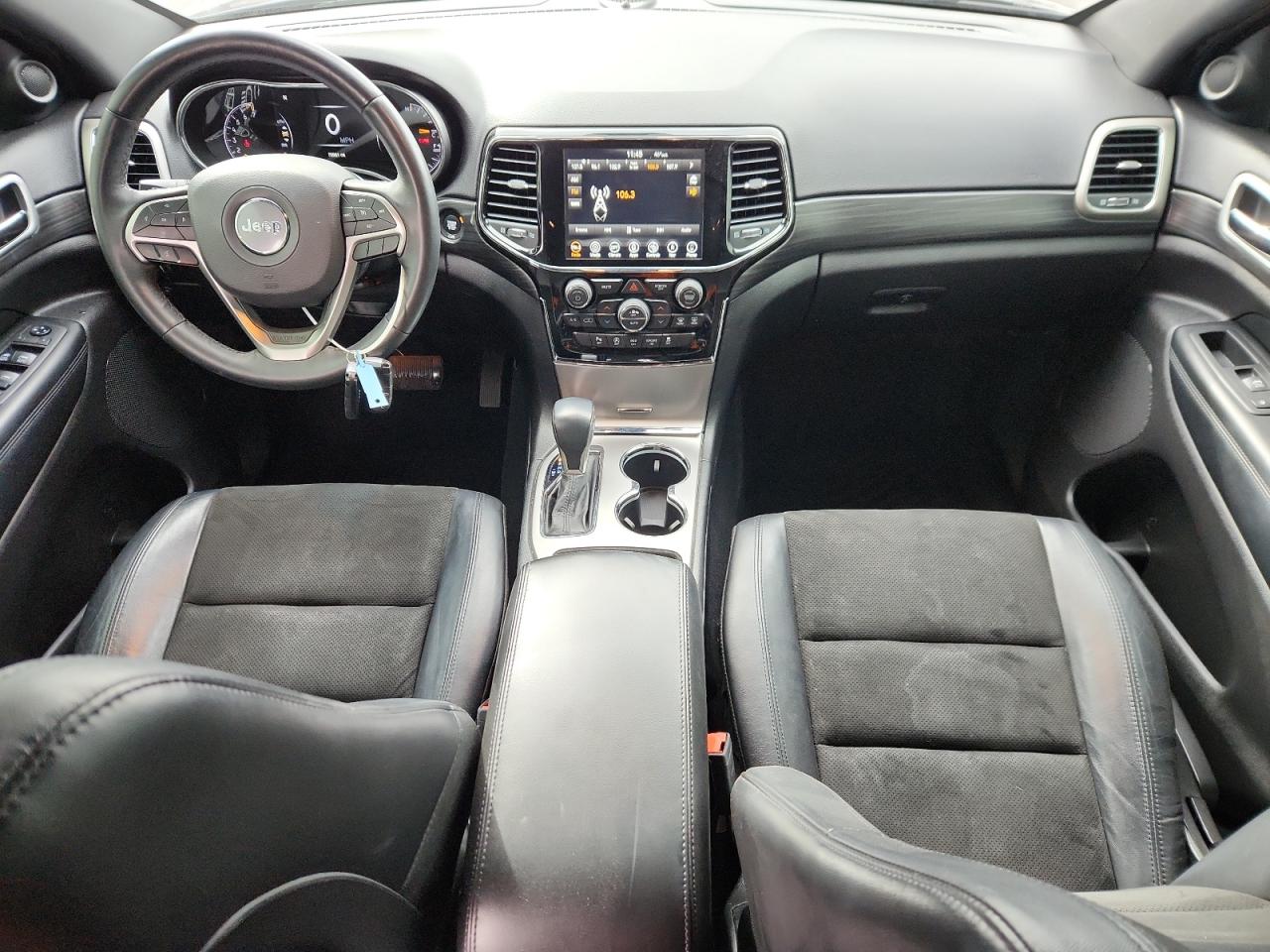 2019 JEEP GRAND CHEROKEE LAREDO photo 22